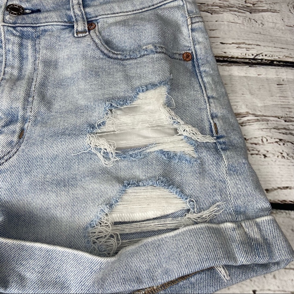 American Eagle Distressed Denim Mom Shorts - Picture 2 of 8